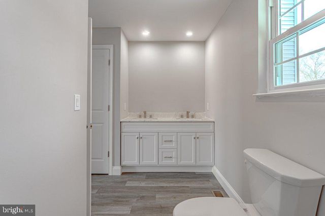 204 THIRD AVE, West Berlin, NJ 08091