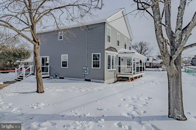 204 THIRD AVE, West Berlin, NJ 08091