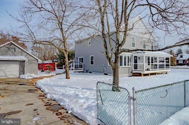 204 THIRD AVE, West Berlin, NJ 08091