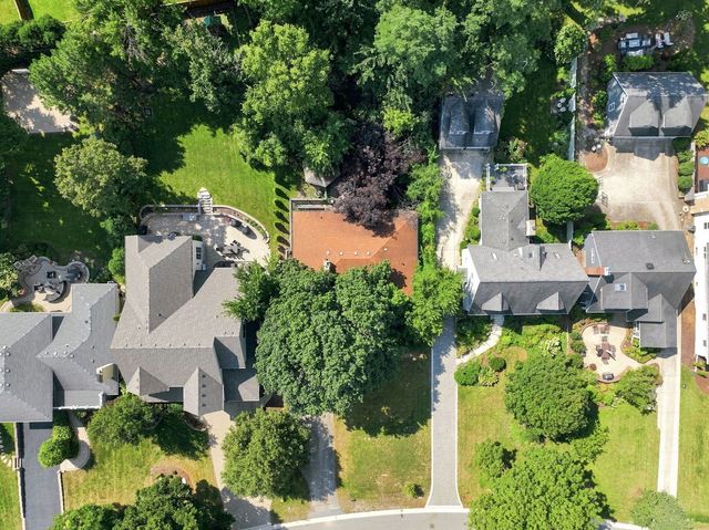 115 Ann Street, Clarendon Hills, IL 60514