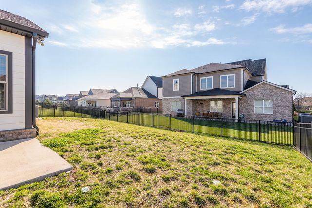 612 Sire Ave, Mount Juliet, TN 37122