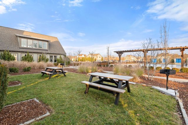 612 Sire Ave, Mount Juliet, TN 37122