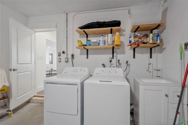 1867 MARYLAND AVENUE NE, St Petersburg, FL 33703