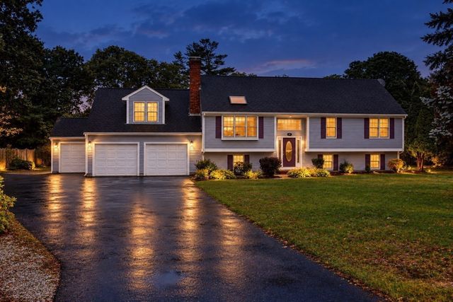 37 Yearling Run, Bourne, MA 02532