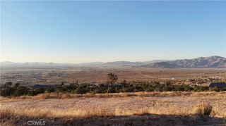 23528 Mountain View, Apple Valley, CA 92308