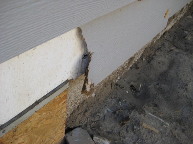 1928 S LAURA AVE, Wichita, KS 67211