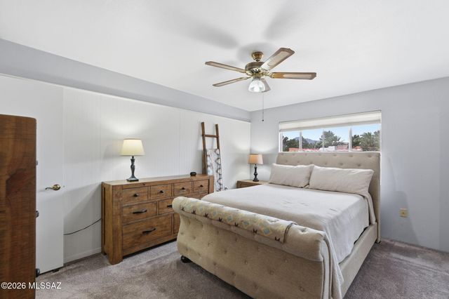 1376 S Desert Meadows Circle, Green Valley, AZ 85614