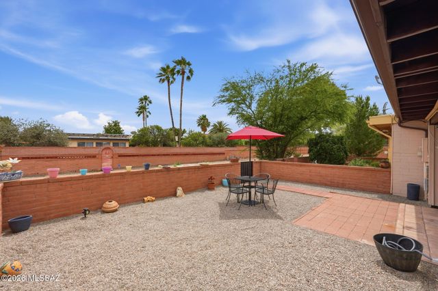 1376 S Desert Meadows Circle, Green Valley, AZ 85614
