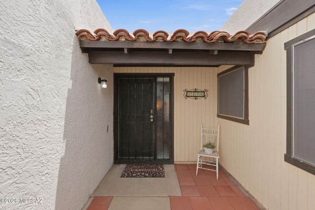 1376 S Desert Meadows Circle, Green Valley, AZ 85614