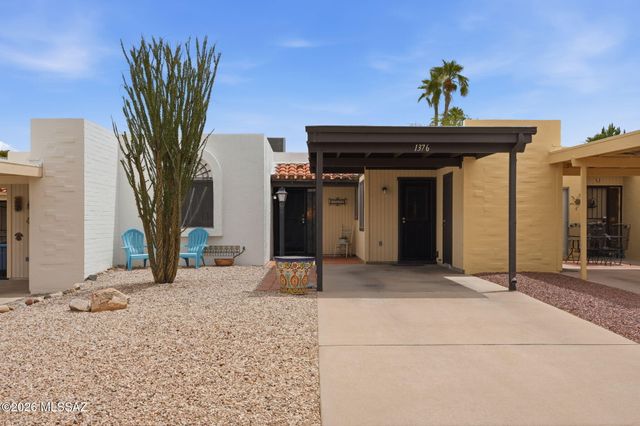 1376 S Desert Meadows Circle, Green Valley, AZ 85614
