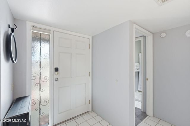 1376 S Desert Meadows Circle, Green Valley, AZ 85614