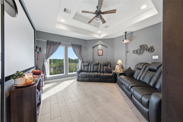 1205 Bayou Glen Drive, La Porte, TX 77571