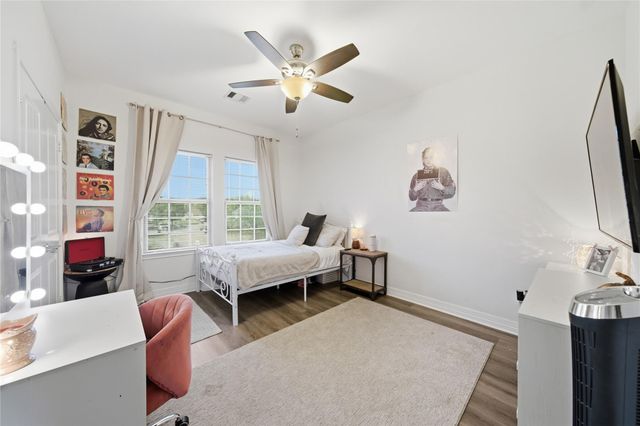 1205 Bayou Glen Drive, La Porte, TX 77571