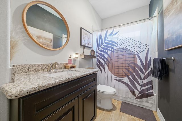 1205 Bayou Glen Drive, La Porte, TX 77571