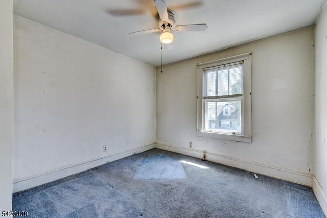 247 N 4Th Ave, Manville Boro, NJ 08835
