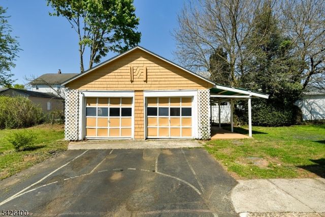 247 N 4Th Ave, Manville Boro, NJ 08835