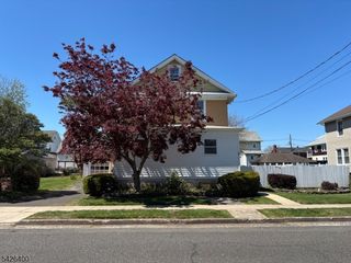 247 N 4Th Ave, Manville Boro, NJ 08835