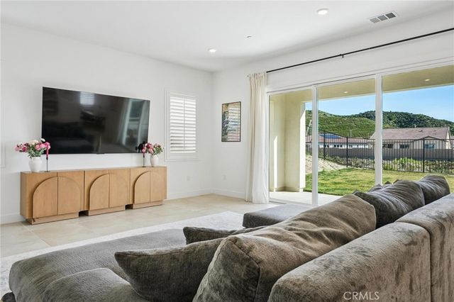 24408 Calle La Roca, Valencia, CA 91354