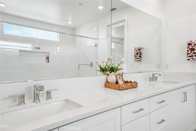 24408 Calle La Roca, Valencia, CA 91354