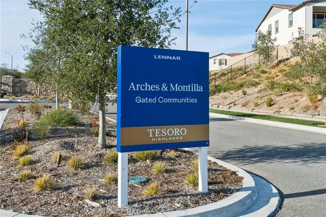 24408 Calle La Roca, Valencia, CA 91354