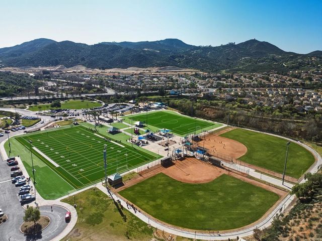 34221 Woodmont, Lake Elsinore, CA 92532