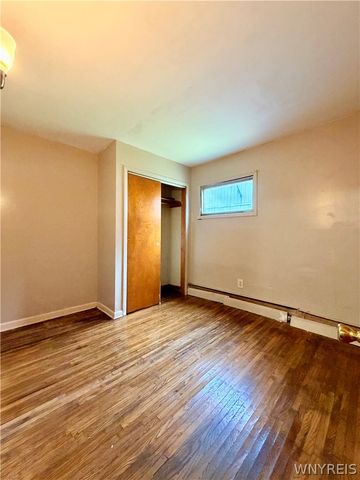 61 York Street, Buffalo, NY 14213