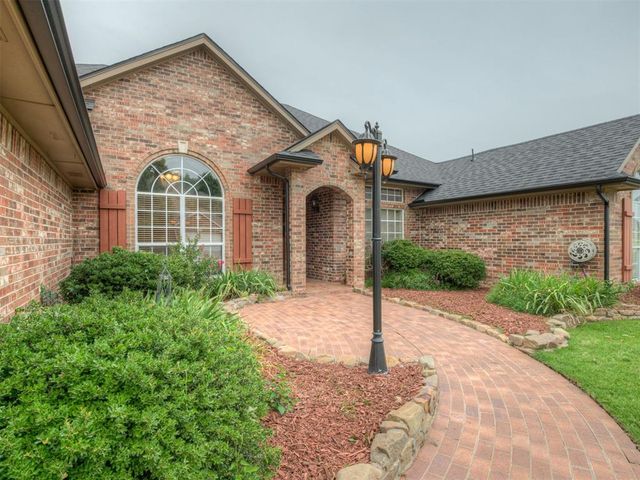 11508 Randwick Drive, Oklahoma City, OK 73162