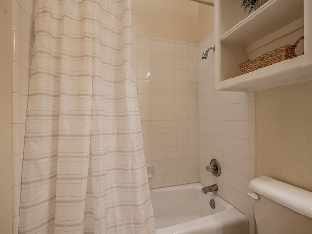 11508 Randwick Drive, Oklahoma City, OK 73162