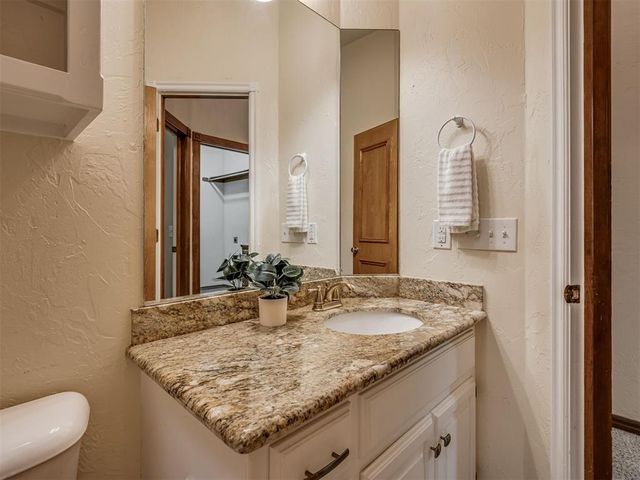 11508 Randwick Drive, Oklahoma City, OK 73162