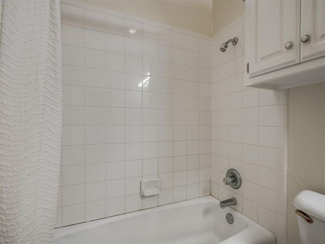 11508 Randwick Drive, Oklahoma City, OK 73162