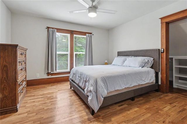 1521 Rhode Island Street, Lawrence, KS 66044