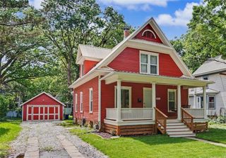 1521 Rhode Island Street, Lawrence, KS 66044