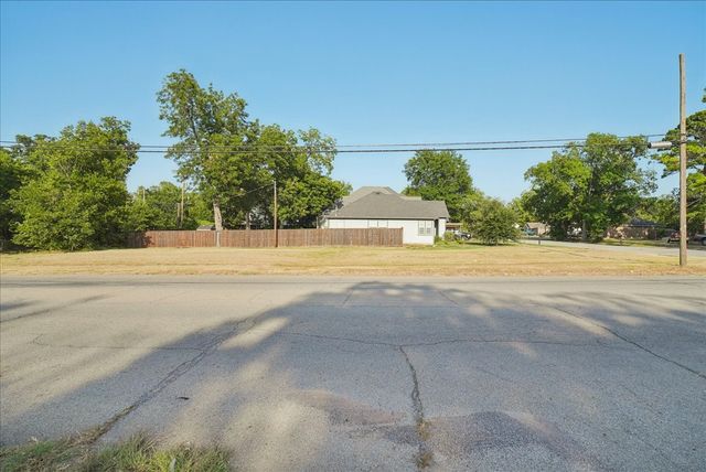 930 S Mirick Avenue, Denison, TX 75020