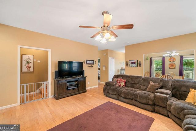194 Deerfield Drive, Dahlonega, GA 30533