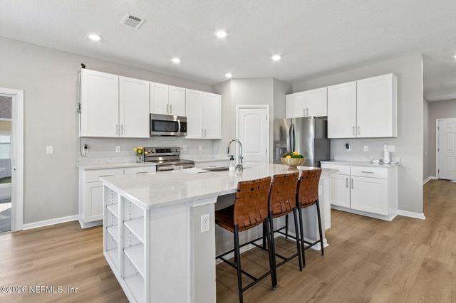 151 COLLEGE Street, Kingsland, GA 31548