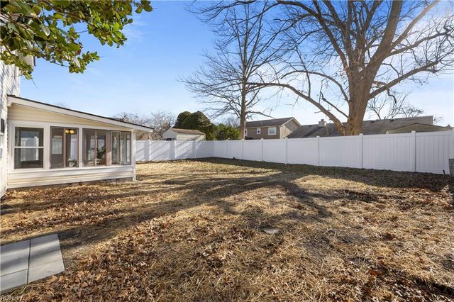 768 Pine Lake DR, Virginia Beach, VA 23462