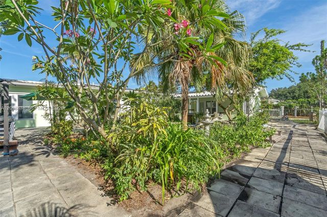 14150 NW 1st Ave, Miami, FL 33168
