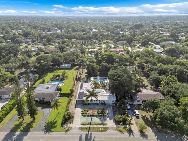 14150 NW 1st Ave, Miami, FL 33168