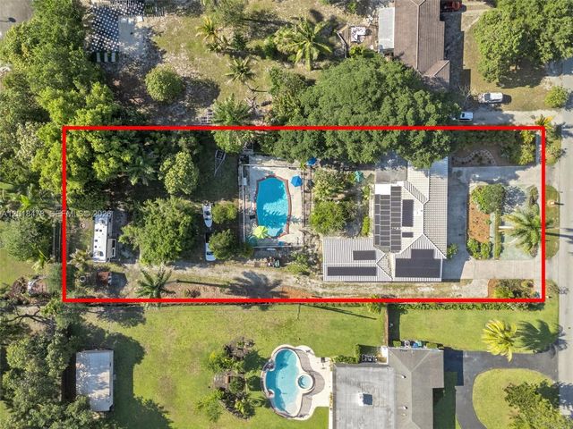 14150 NW 1st Ave, Miami, FL 33168