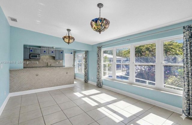 14150 NW 1st Ave, Miami, FL 33168