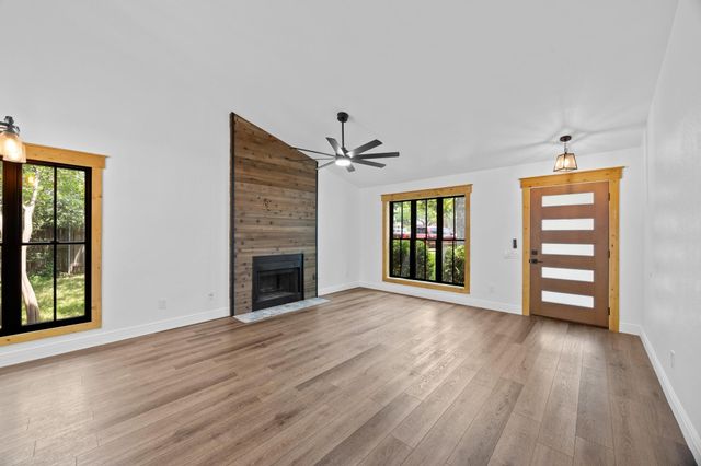 16202 Kicking Bird DR, Leander, TX 78641