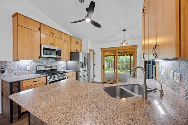 16202 Kicking Bird DR, Leander, TX 78641