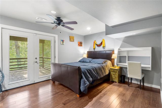 22 Hatcher Drive, Bella Vista, AR 72715