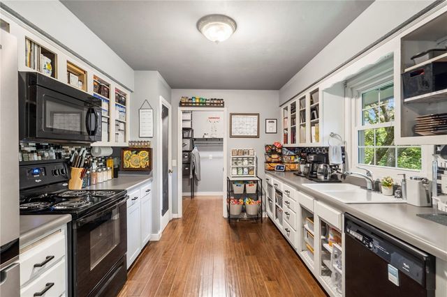 22 Hatcher Drive, Bella Vista, AR 72715