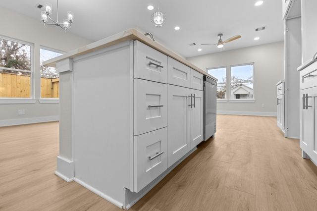 7322 Phillips Street, Houston, TX 77088