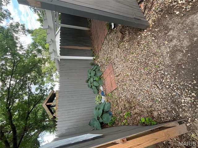 101 S Pennsylvania Avenue, Belleville, IL 62220