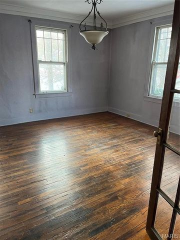 101 S Pennsylvania Avenue, Belleville, IL 62220