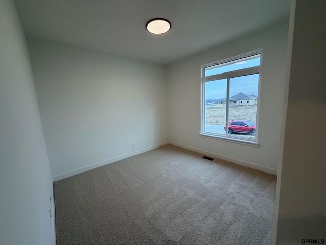 10210 Sherman Street, Papillion, NE 68046