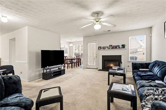 2571 S Hills, Riverdale, GA 30296