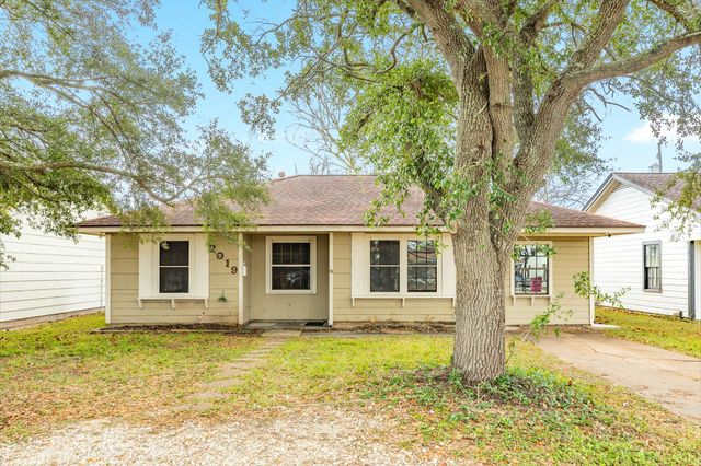 2019 N Avenue H Street N, Freeport, TX 77541